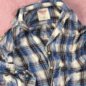 Blue plaid button up